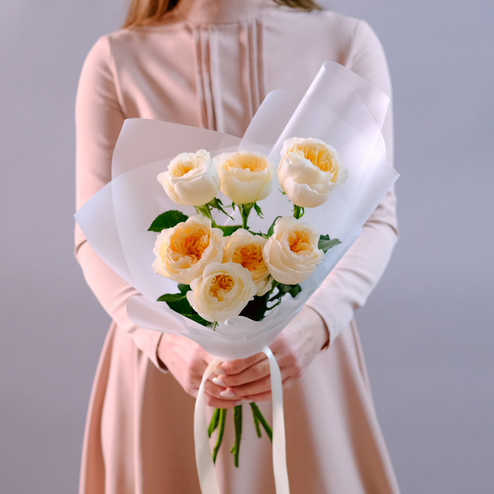 Букет садовых роз Вики Айвори #221